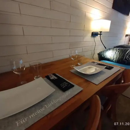 Erdgeschosswohnung Im Historischen Fachwerkhaus In Inklusive Pkw-parkplatz * 알스펠트